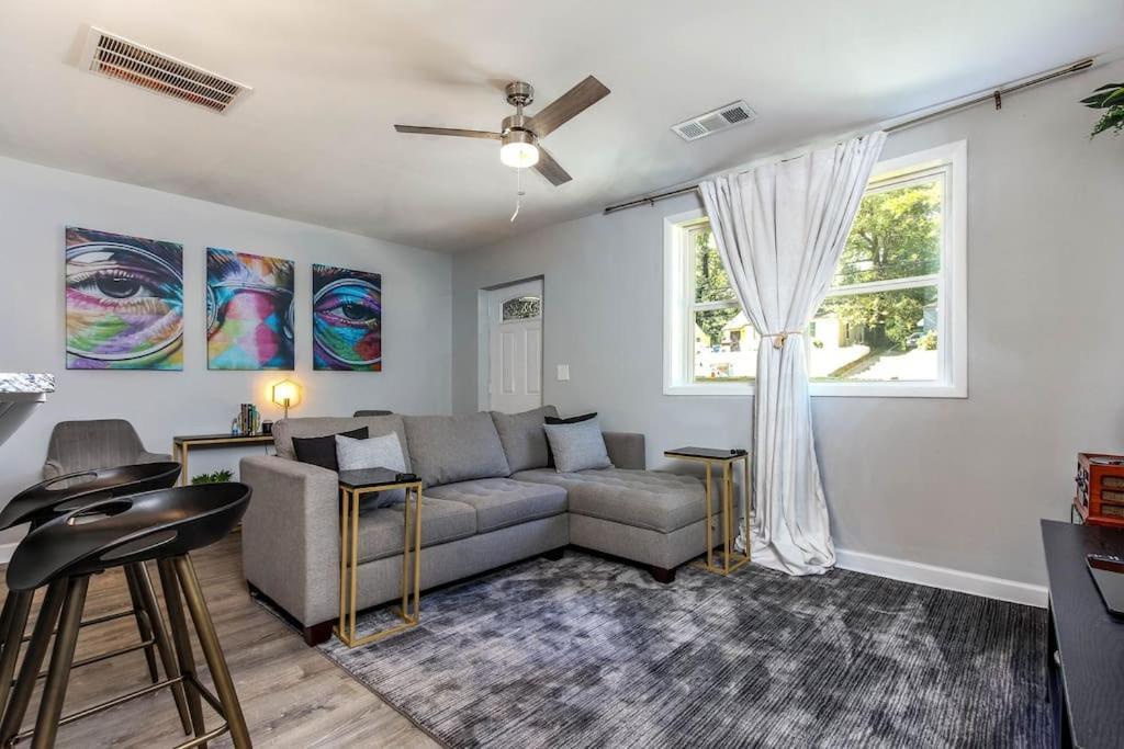 West End Bungalow Perfect To Work, Play, & Escape Atlanta Exterior foto